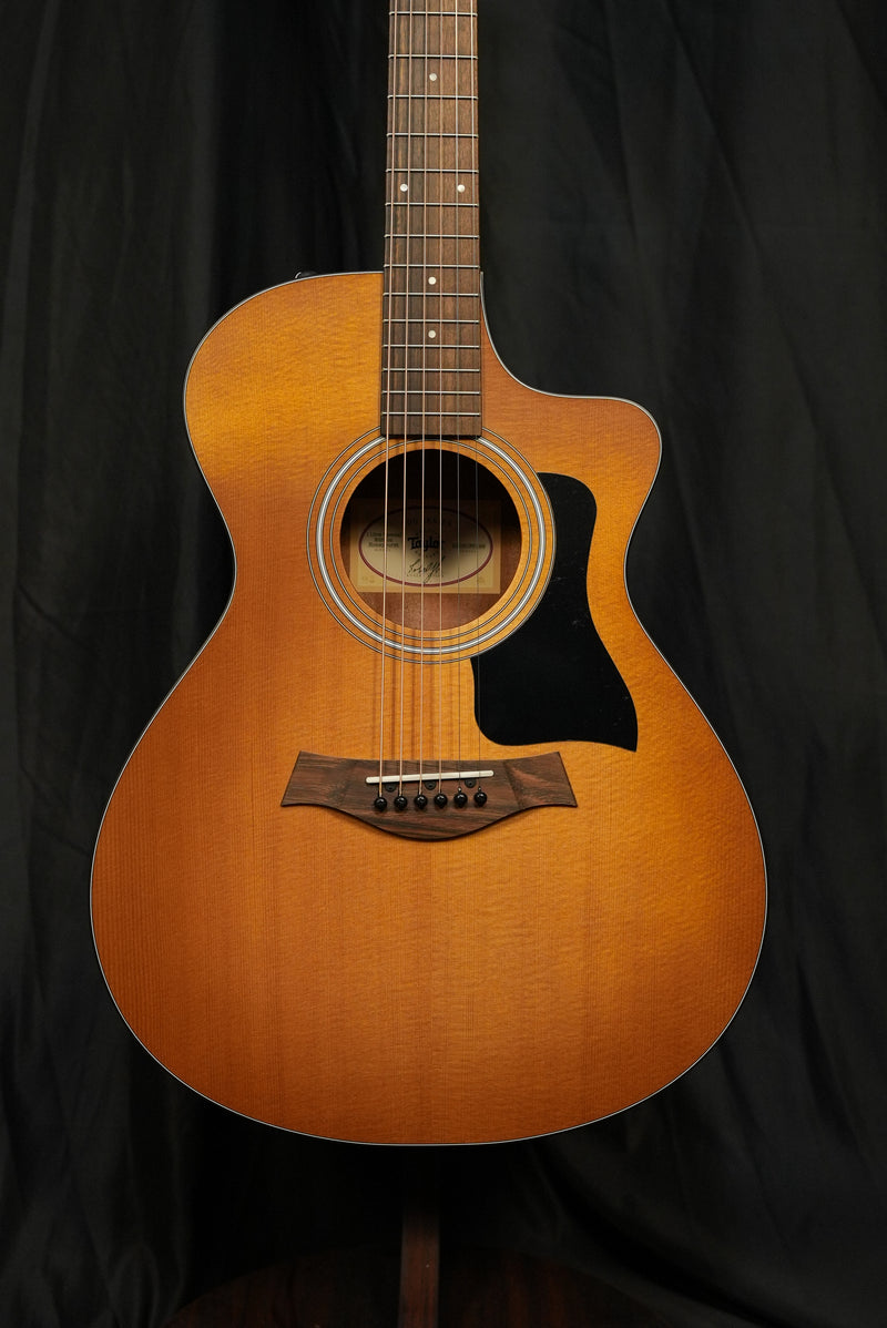 112ce Special Edition Honeyburst - close up view