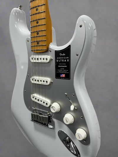 American Ultra II Stratocaster®, Maple Fingerboard, Avalanche