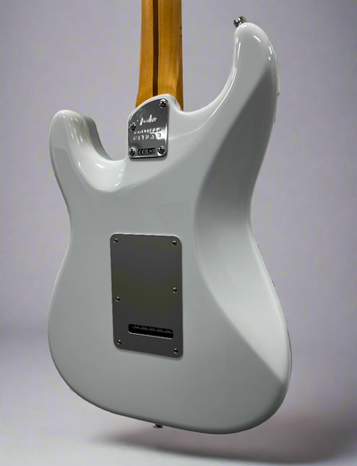 American Ultra II Stratocaster®, Maple Fingerboard, Avalanche