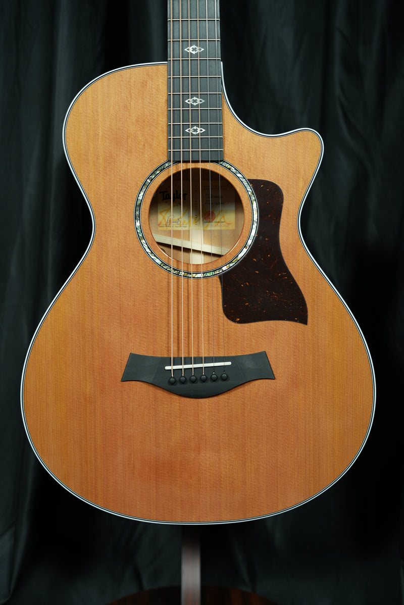 Taylor 512ce 12-Fret Grand Concert Acoustic-Electric Guitar