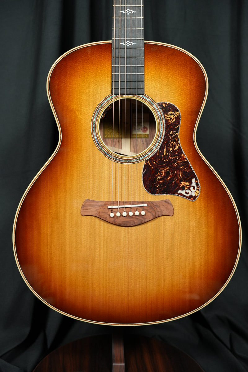 Taylor Gold Label 814e Sunburst Acoustic-Electric Guitar