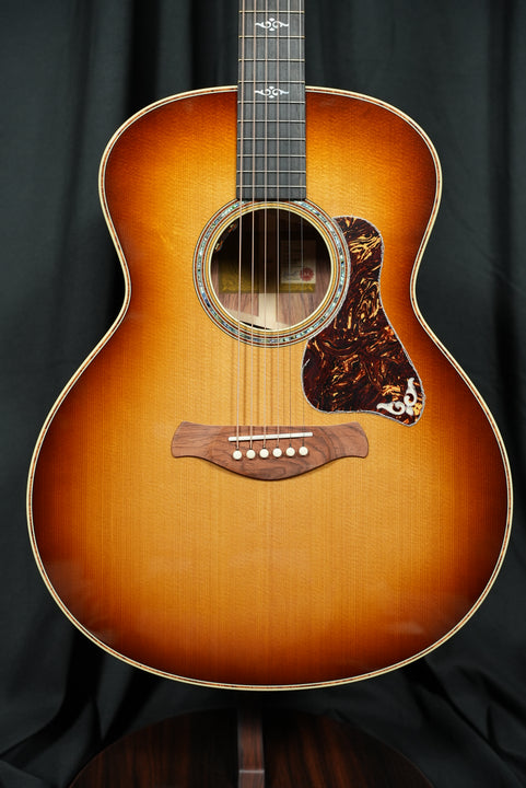 Taylor Gold Label 814e Sunburst Acoustic-Electric Guitar