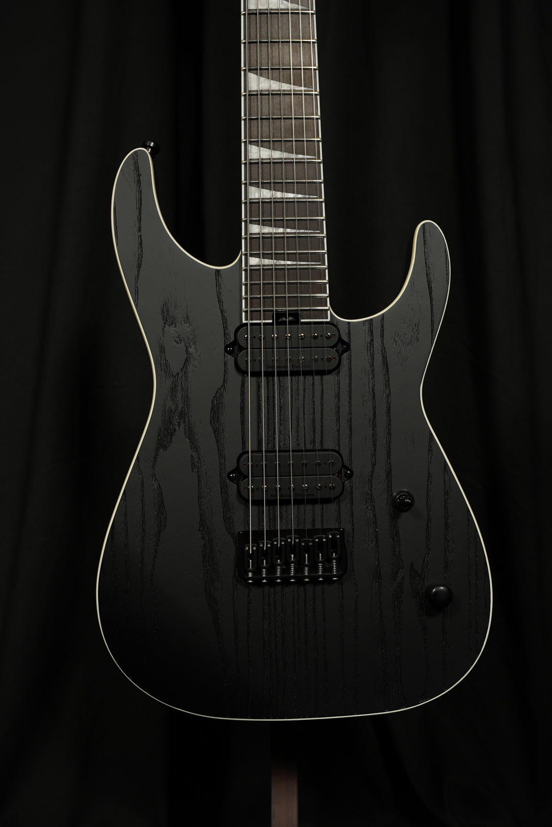 New Guitars, Amps & Pedals Just Arrived – VERA Guitars
