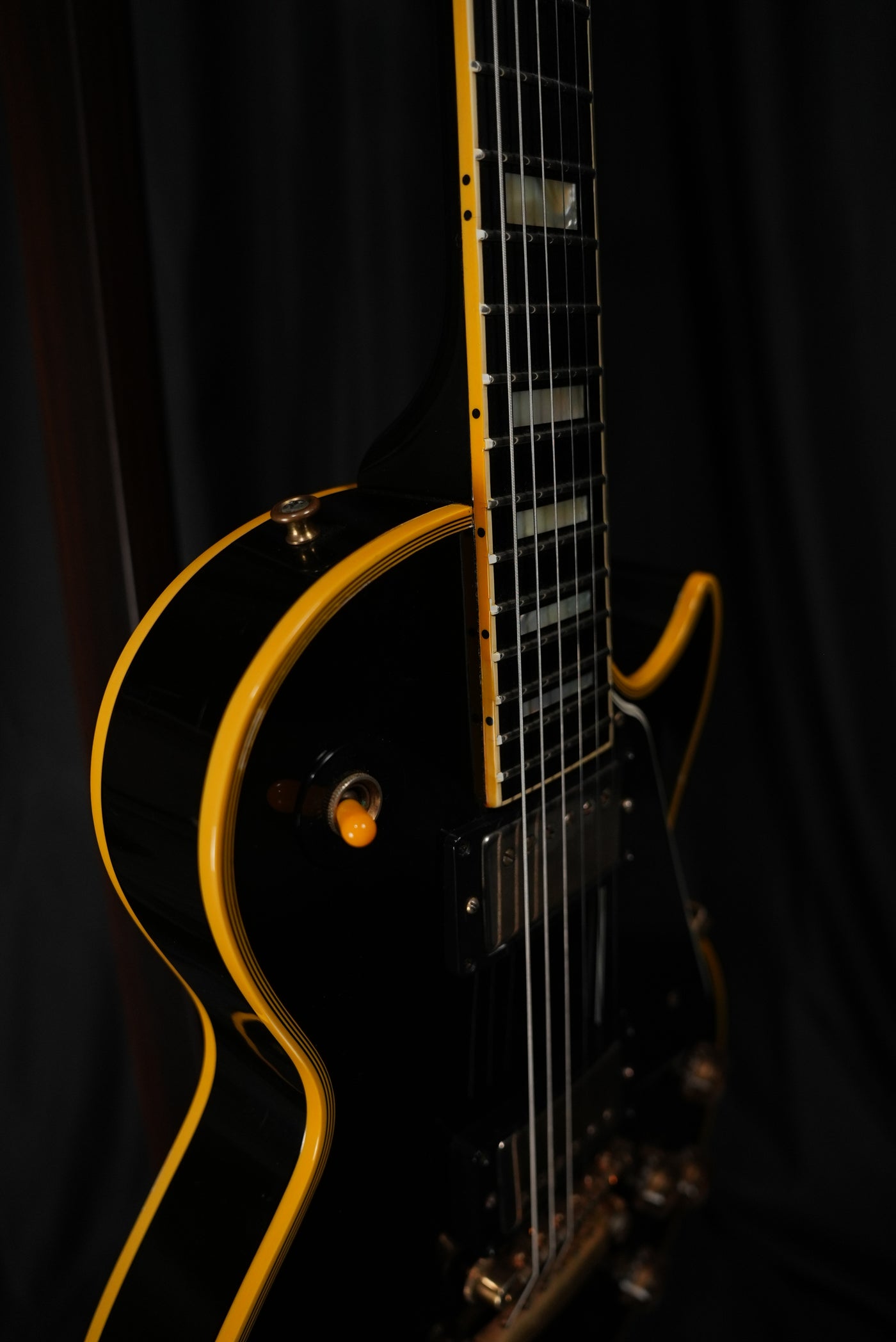 Gibson Custom Art & Historic ʼ57 Les Paul Custom – Ebony (2000)
