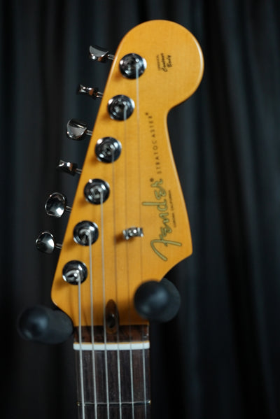 American Professional Classic Stratocaster® HSS Faded Sherwood Green Metallic