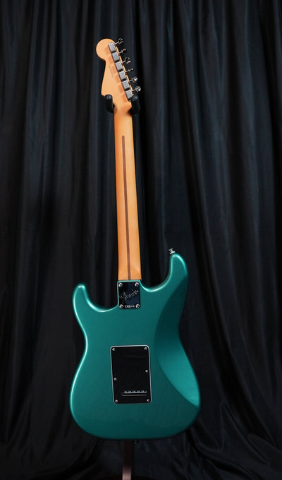American Professional Classic Stratocaster® HSS Faded Sherwood Green Metallic