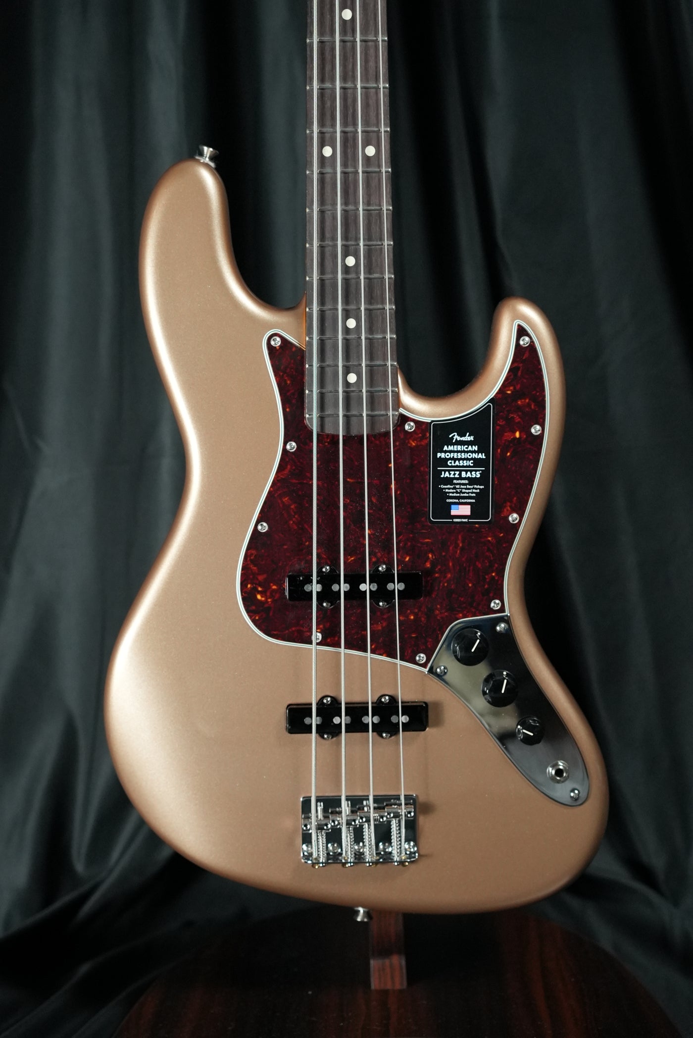 American Professional Classic Jazz Bass® Faded Firemist Gold