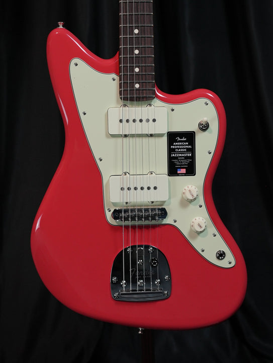 American Professional Classic Jazzmaster® Faded Dakota Red