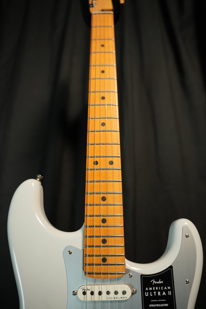 Fender American Ultra II Stratocaster® Avalanche Maple Fingerboard