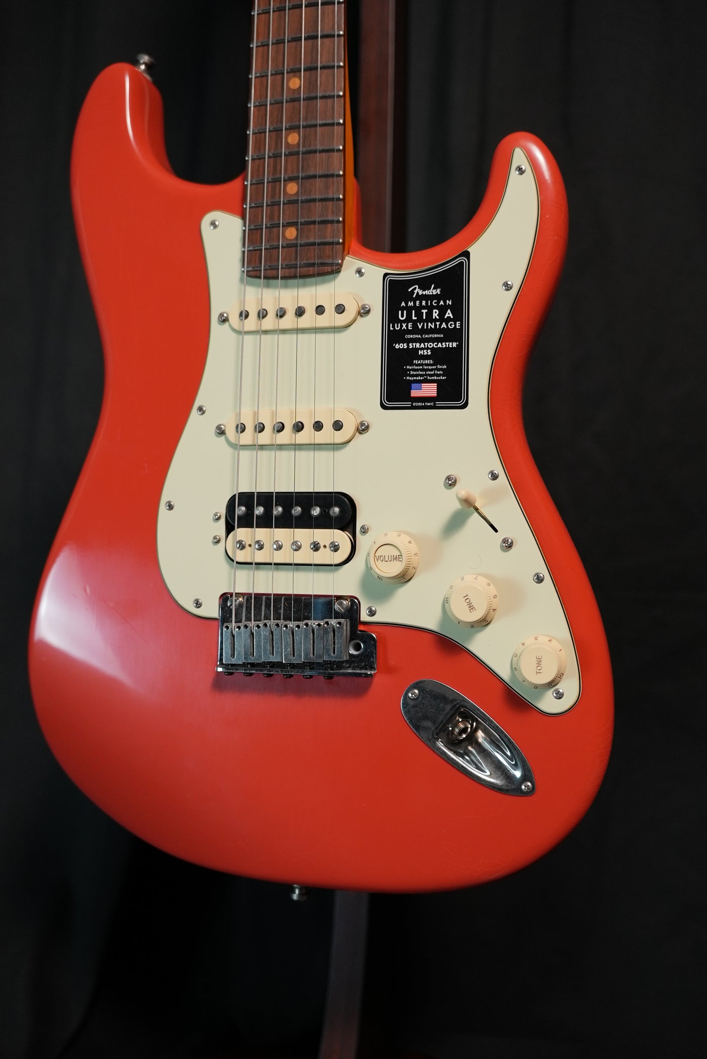Fender American Ultra Luxe '60s Stratocaster HSS – Fiesta Red