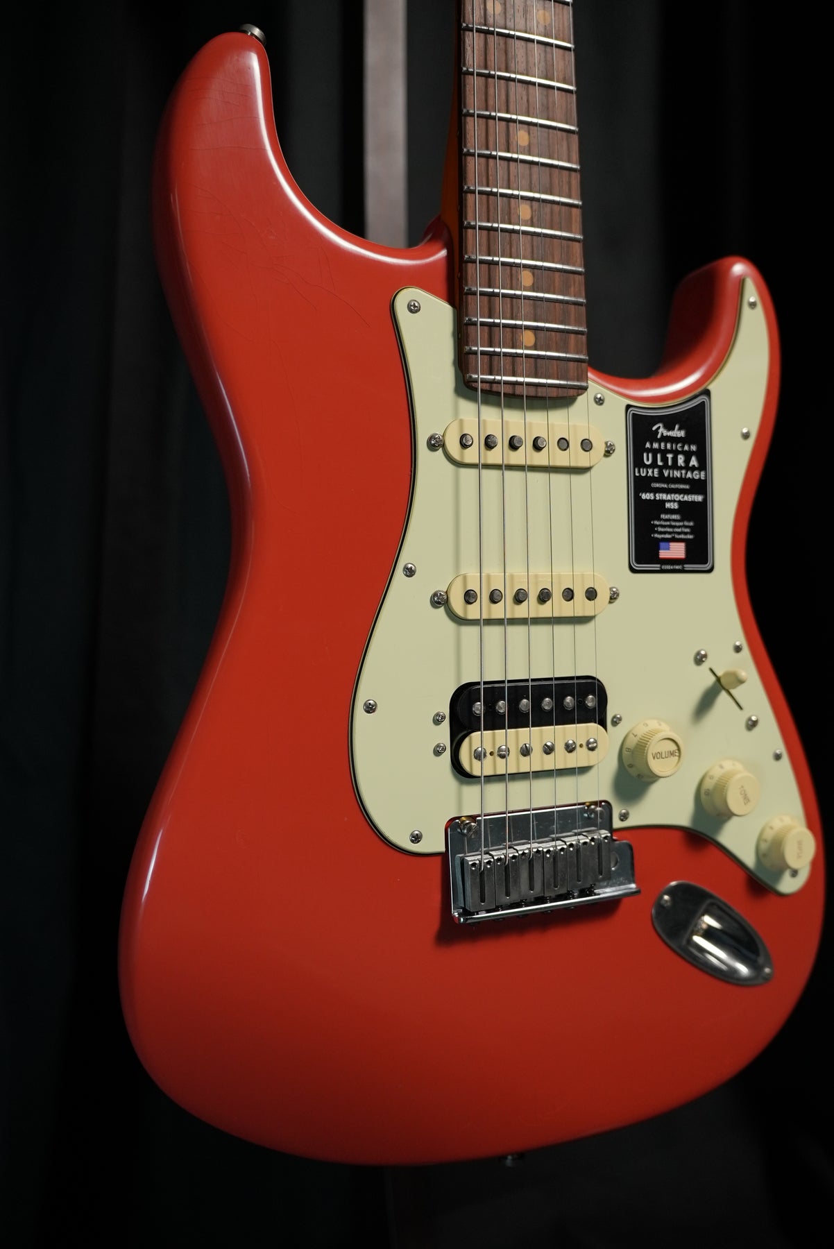 Fender_American_Ultra_Luxe_60s