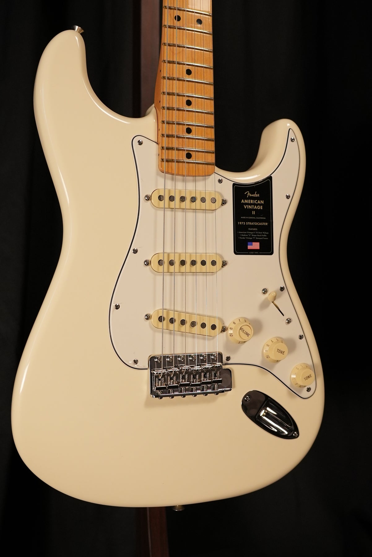 American Vintage Ⅱ 73 Stratocaster Fender_American_Vintage_II_73_
