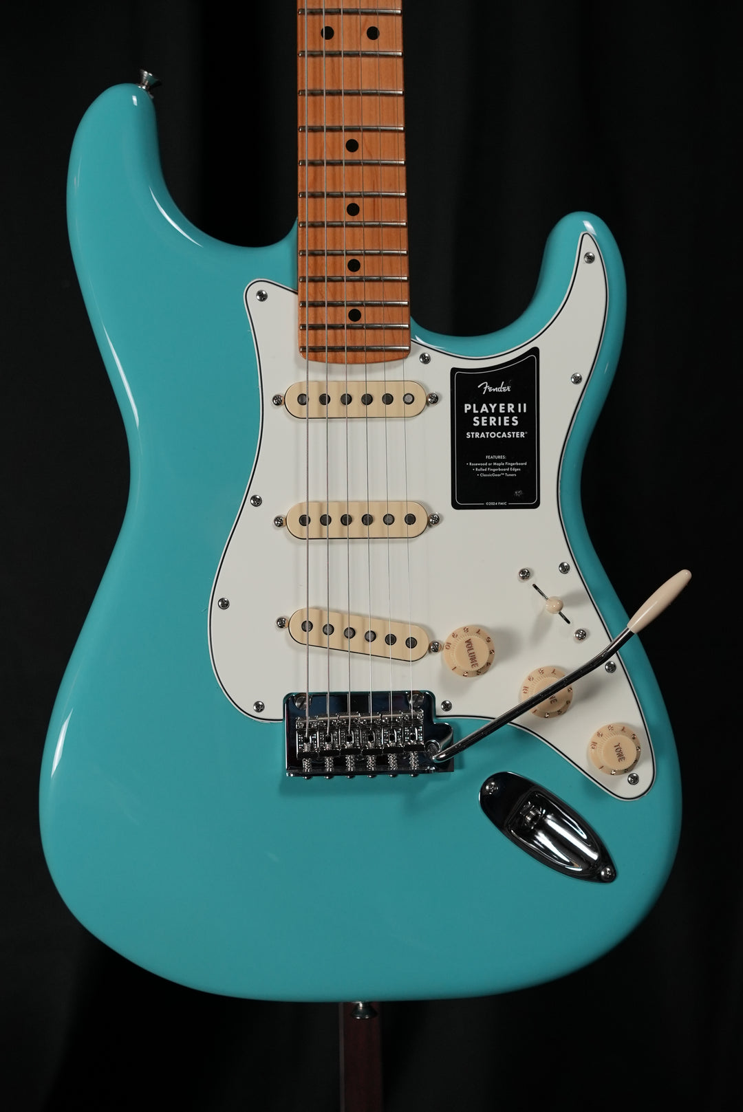 Fender Player II Stratocaster Maple Fingerboard Aquatone Blue