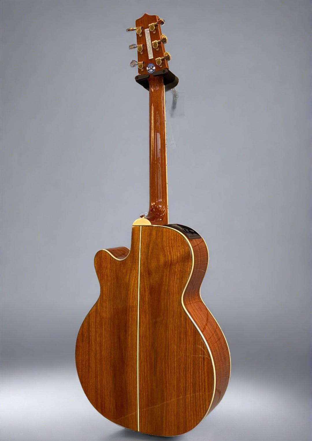 GN77KCE – VERA Guitars