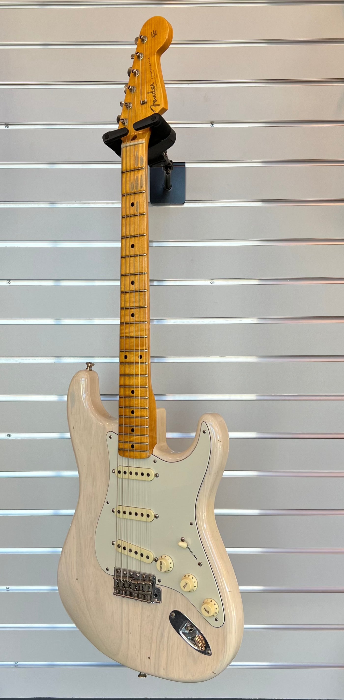 58 Journeyman Stratocaster