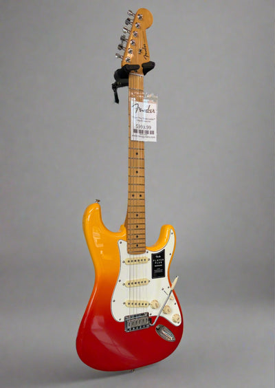 Player Plus Stratocaster® Tequila Sunrise