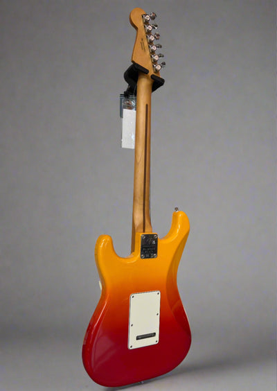 Player Plus Stratocaster® Tequila Sunrise