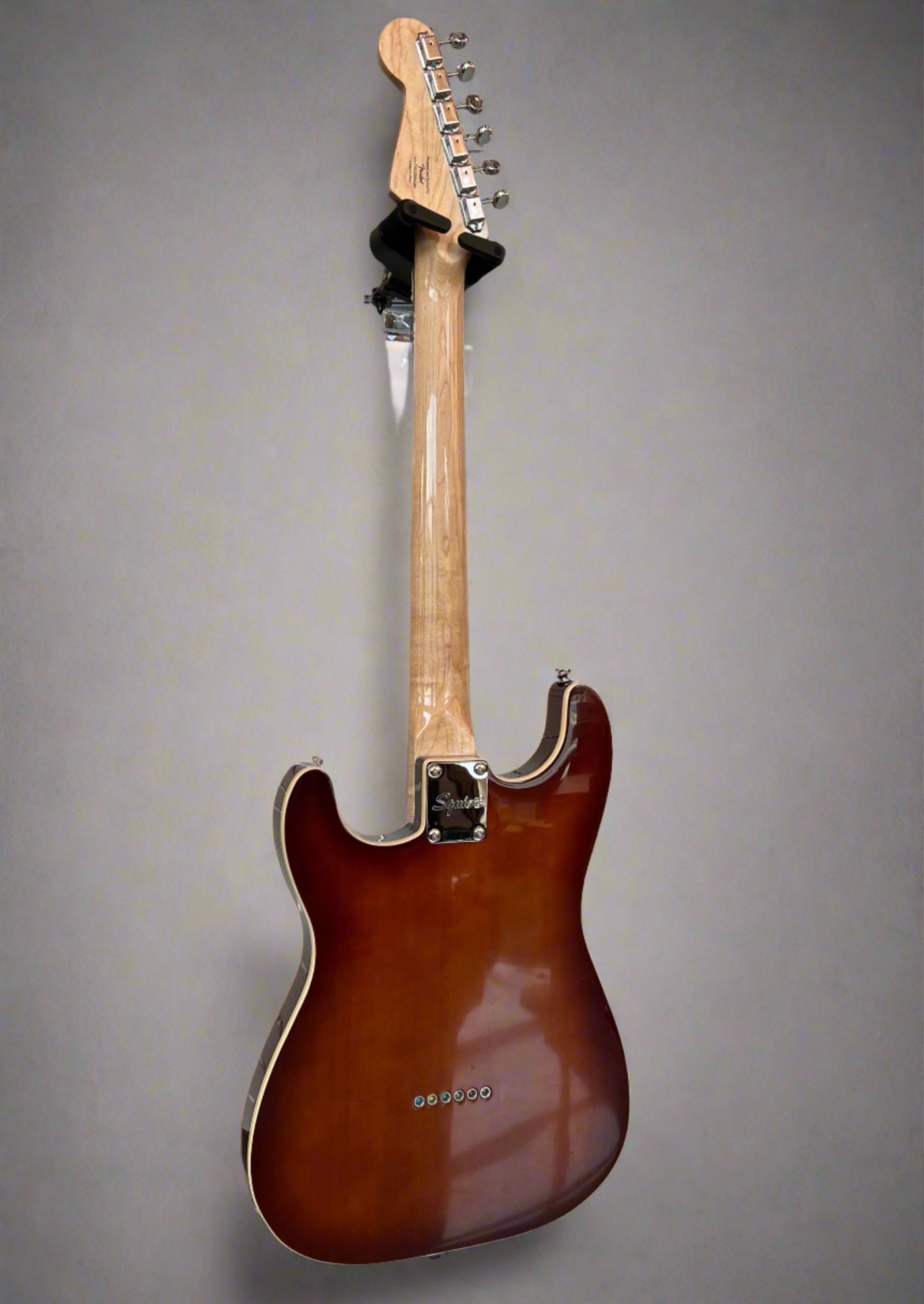 Paranormal Custom Nashville Stratocaster® 2-Color Sunburst