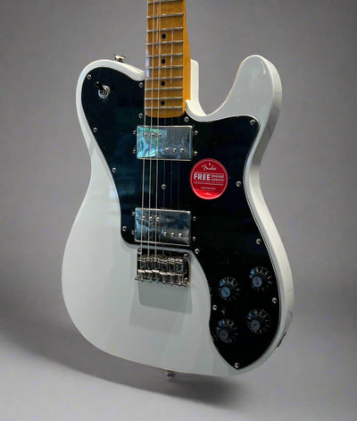 Classic Vibe '70s Telecaster® Deluxe Olympic White