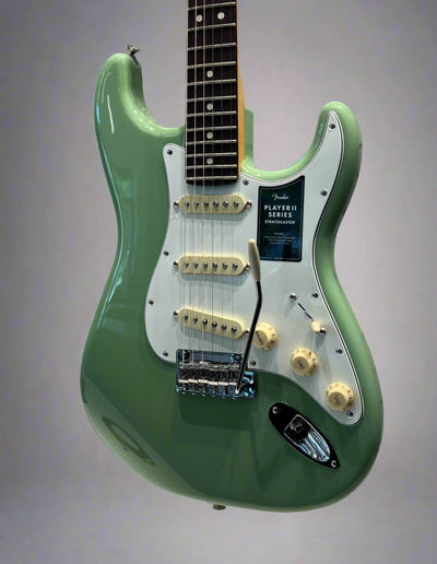 Player II Stratocaster®, Rosewood Fingerboard, Birch Green