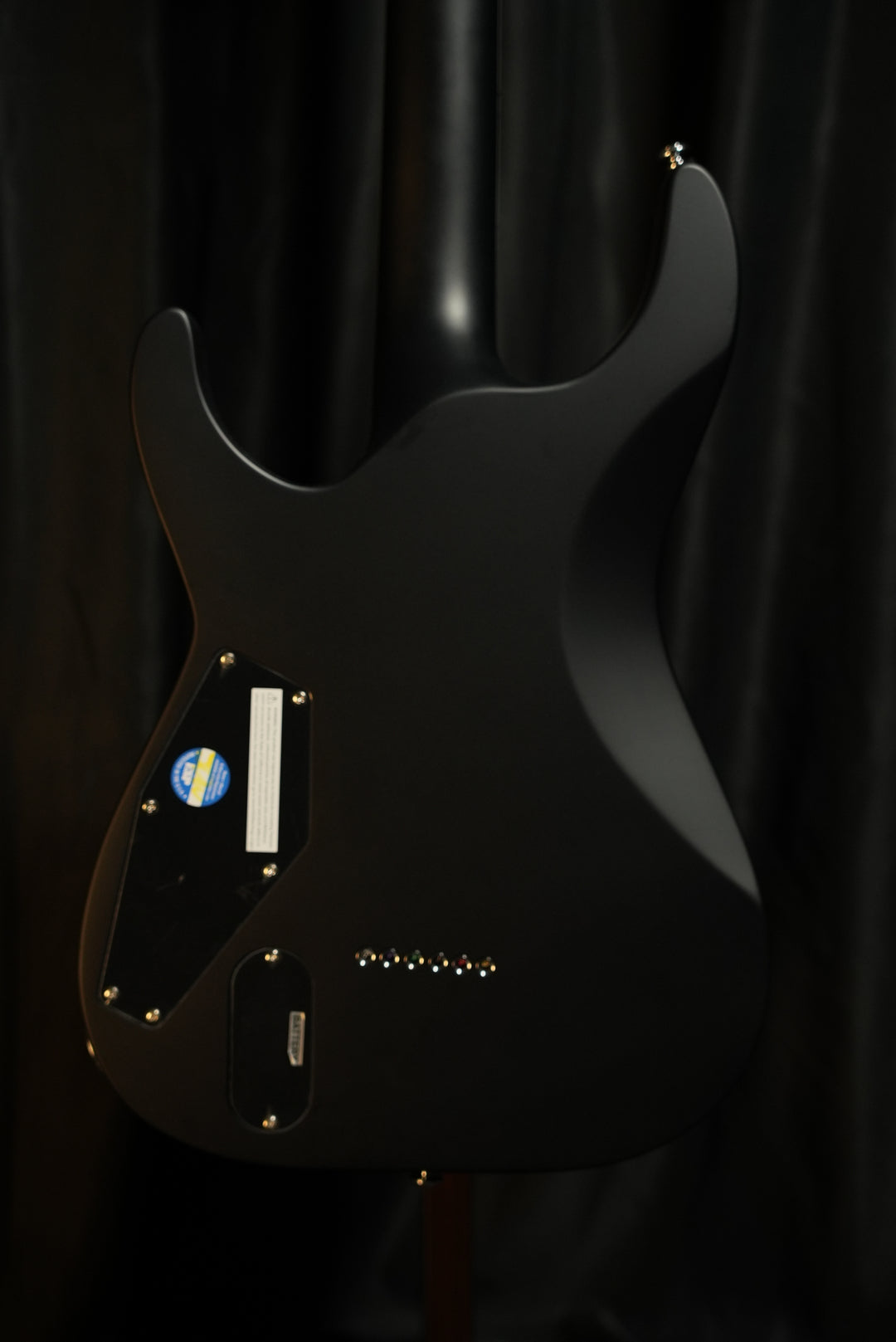 ESP LTD MH-1000NT BB – Fishman Fluence • Black Satin | Vera
