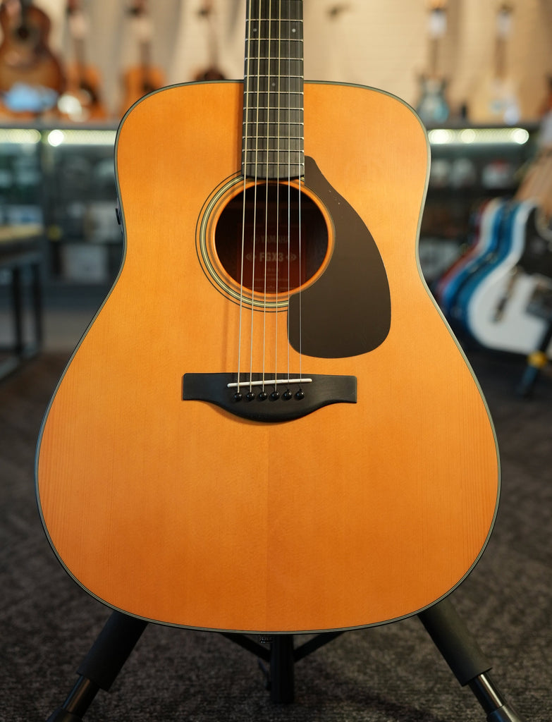 Red Label FGX3 – VERA Guitars