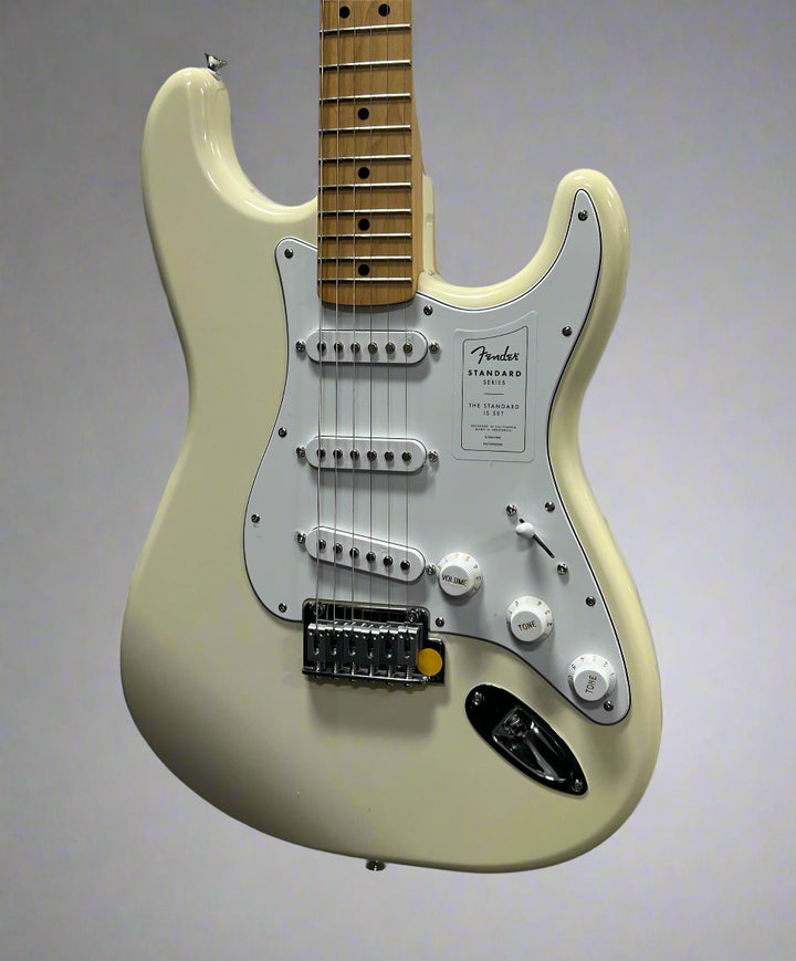 Standard Stratocaster Olympic White – VERA Guitars