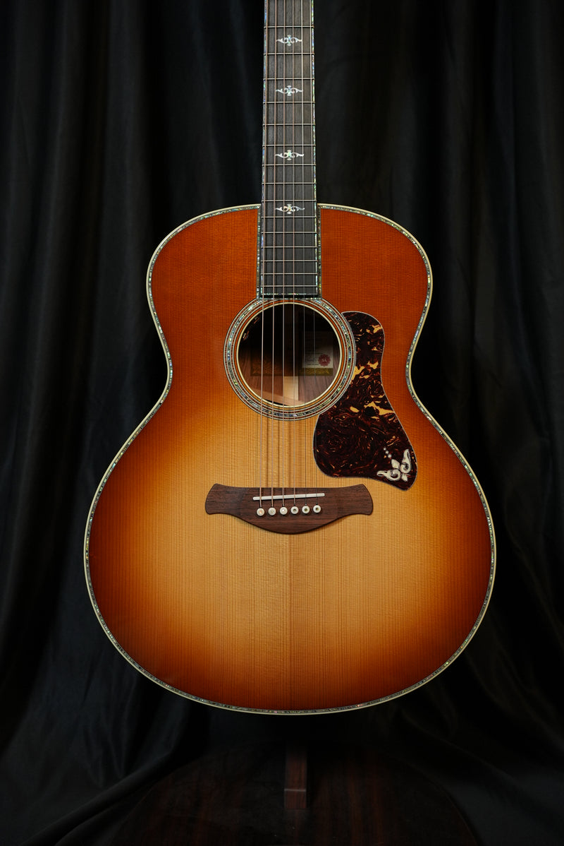 Taylor Gold Label 914e SB – Honduran Rosewood & Torrefied Adirondack Spruce Acoustic-Electric Guitar